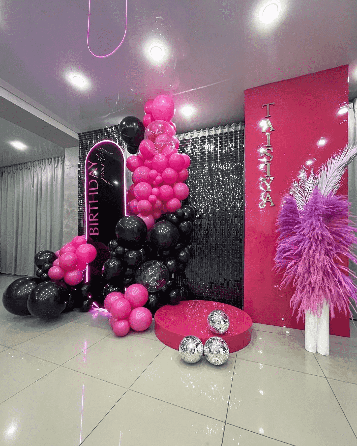 black_and_pink2