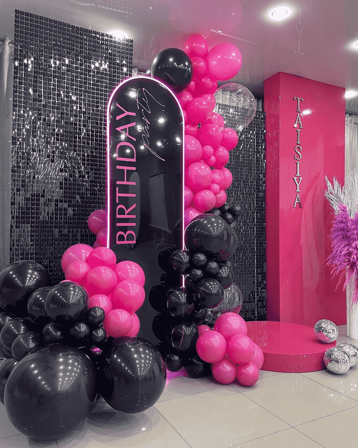 black_and_pink3